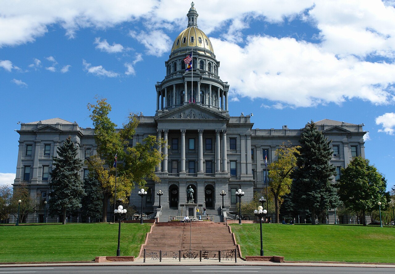 Colorado laat kiezers rechtstreeks stemmen over verbod op genderchirurgie bij minderjarigen